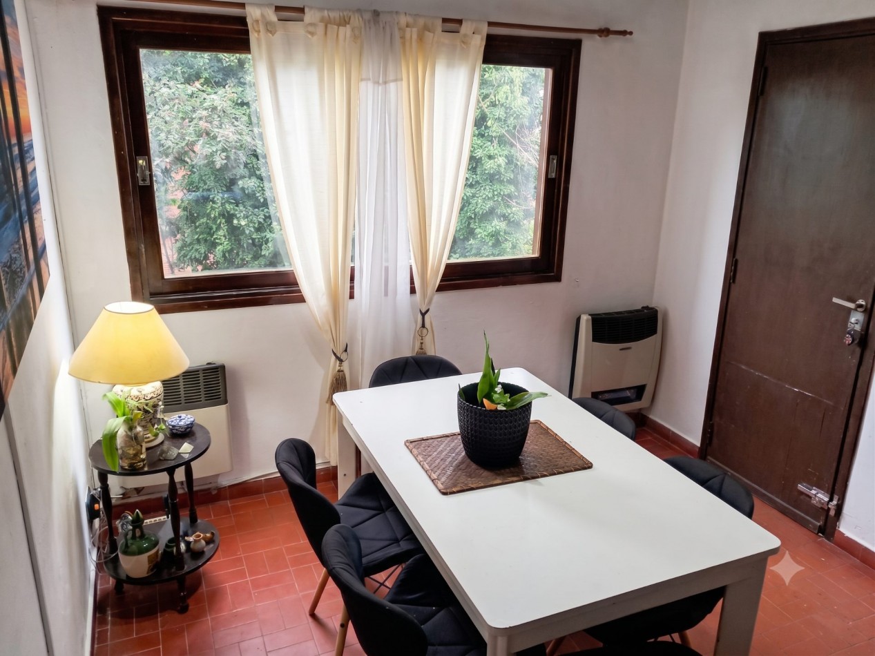 Duplex en venta, 3 dormitorios, 2 baños y patio con parrilla - Financiacion o permuta