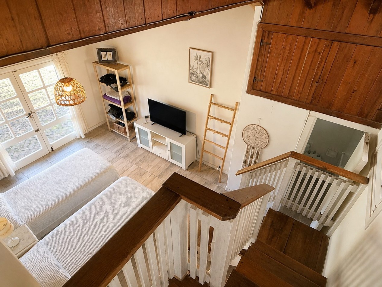 Casa en venta, Pinamar zona iglesia, 4 dormitorios, gran parque y muy cerca de la playa, gas natural
