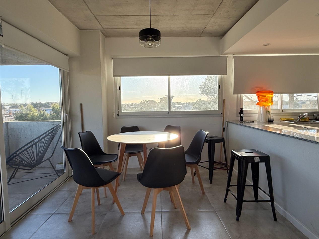 2 ambientes en alquiler temporal Pinamar, complejo con piscina y quincho con parrilla 