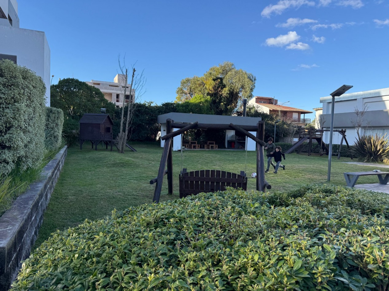 2 ambientes en alquiler temporal Pinamar, complejo con piscina y quincho con parrilla 