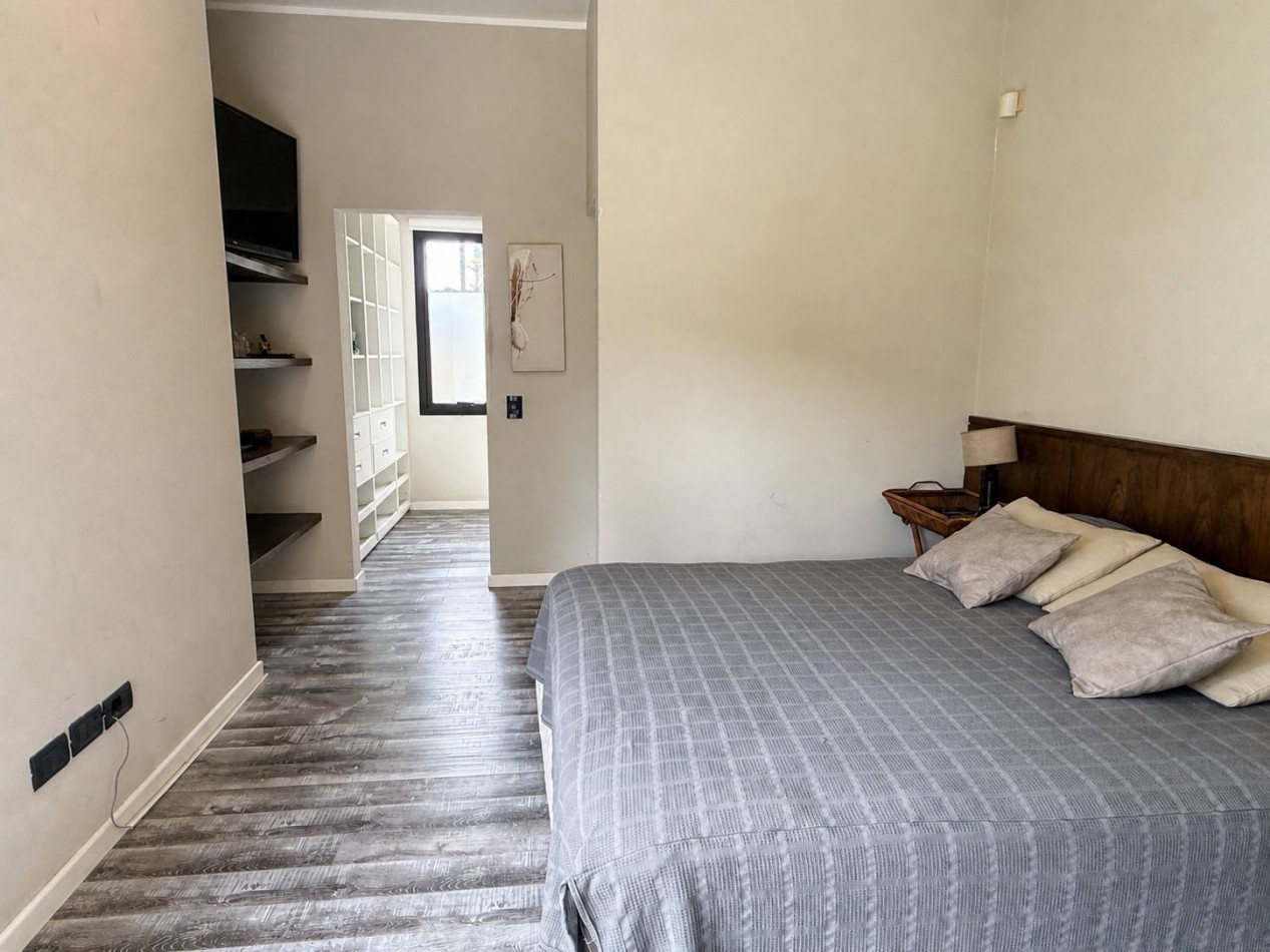 Alquiler temporadio de Casa para 8 personas en Pinamar con psicina, zona alamos