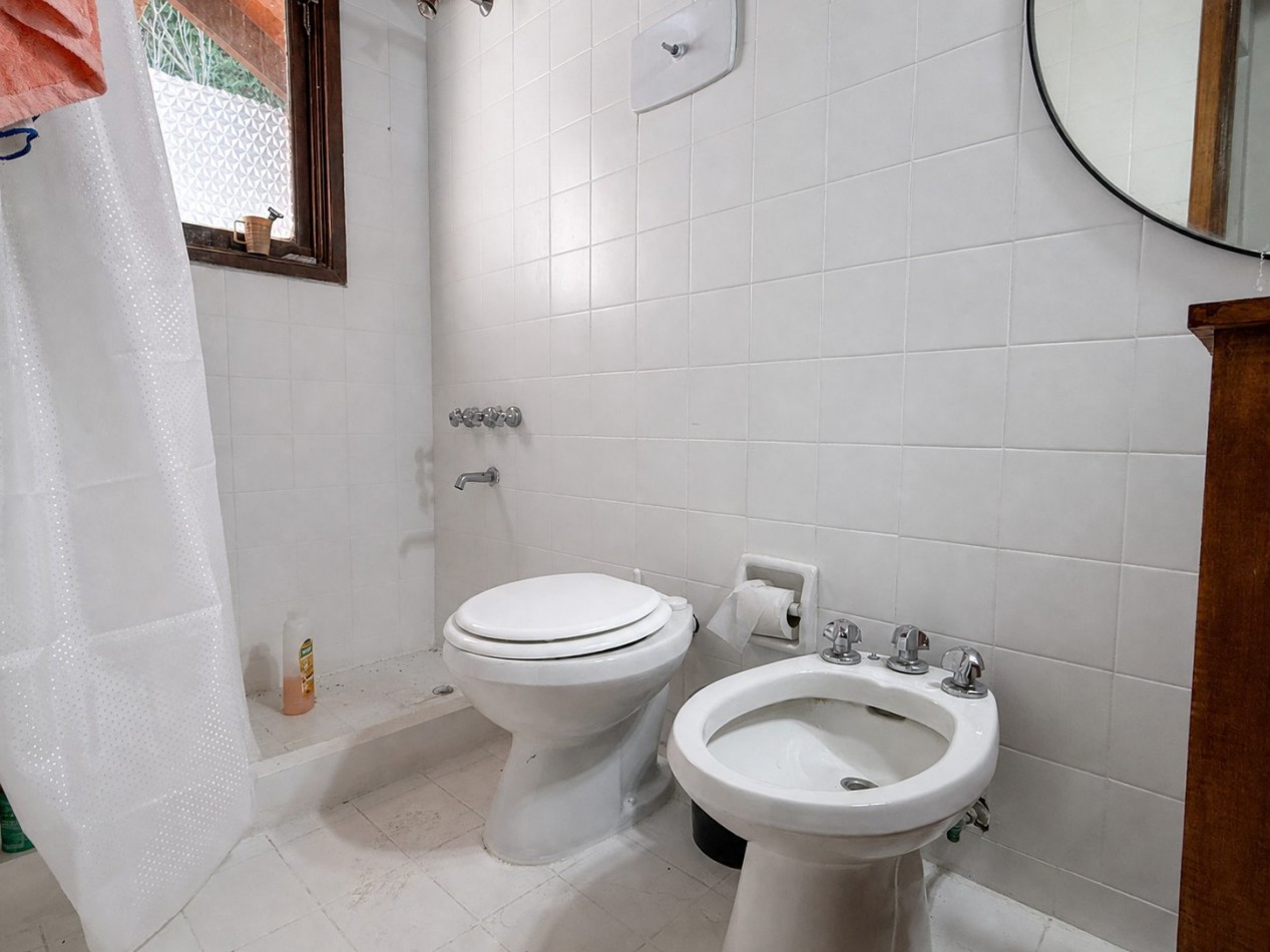 Duplex en venta, 3 dormitorios, 2 baños y patio con parrilla - Financiacion o permuta