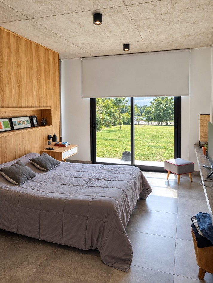 Casa moderna y luminosa en alquiler de verano, Pinamar, para 6 personas, garaje, quincho, parrilla