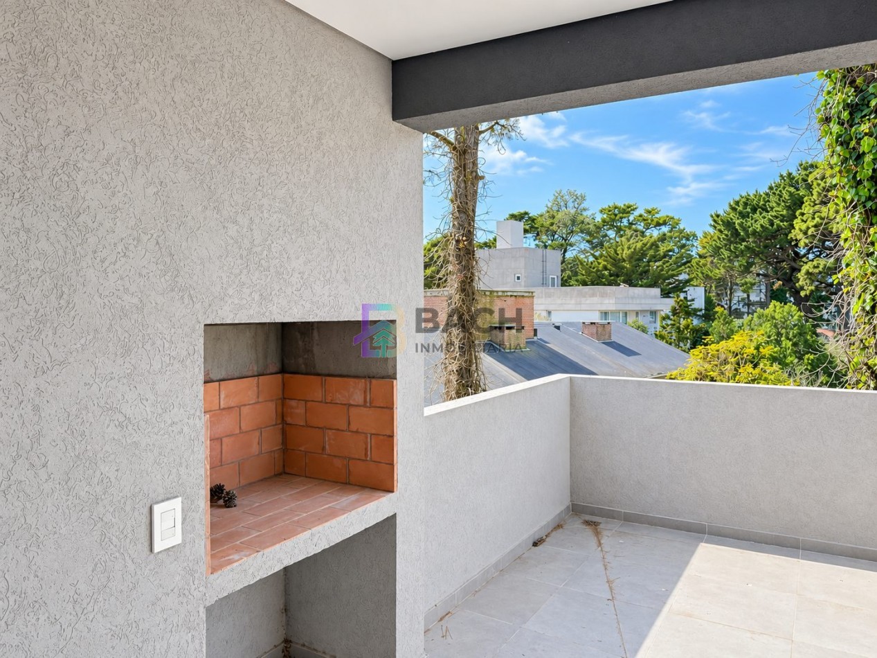 Departamento 2 ambientes a la venta en pinamar, con gas natural, losa radiante y cochera cubierta. Posibilidad de financiar o permuta parcial 