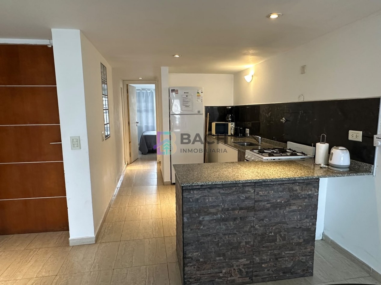 Departamento en alquiler de verano por semana cerca del mar, 2 ambientes con balcon para cuatro personas UF 1
