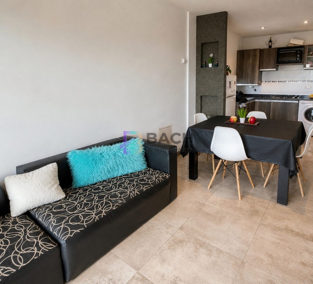 Moderno departamento 3 ambientes a la venta en Pinamar con cochera