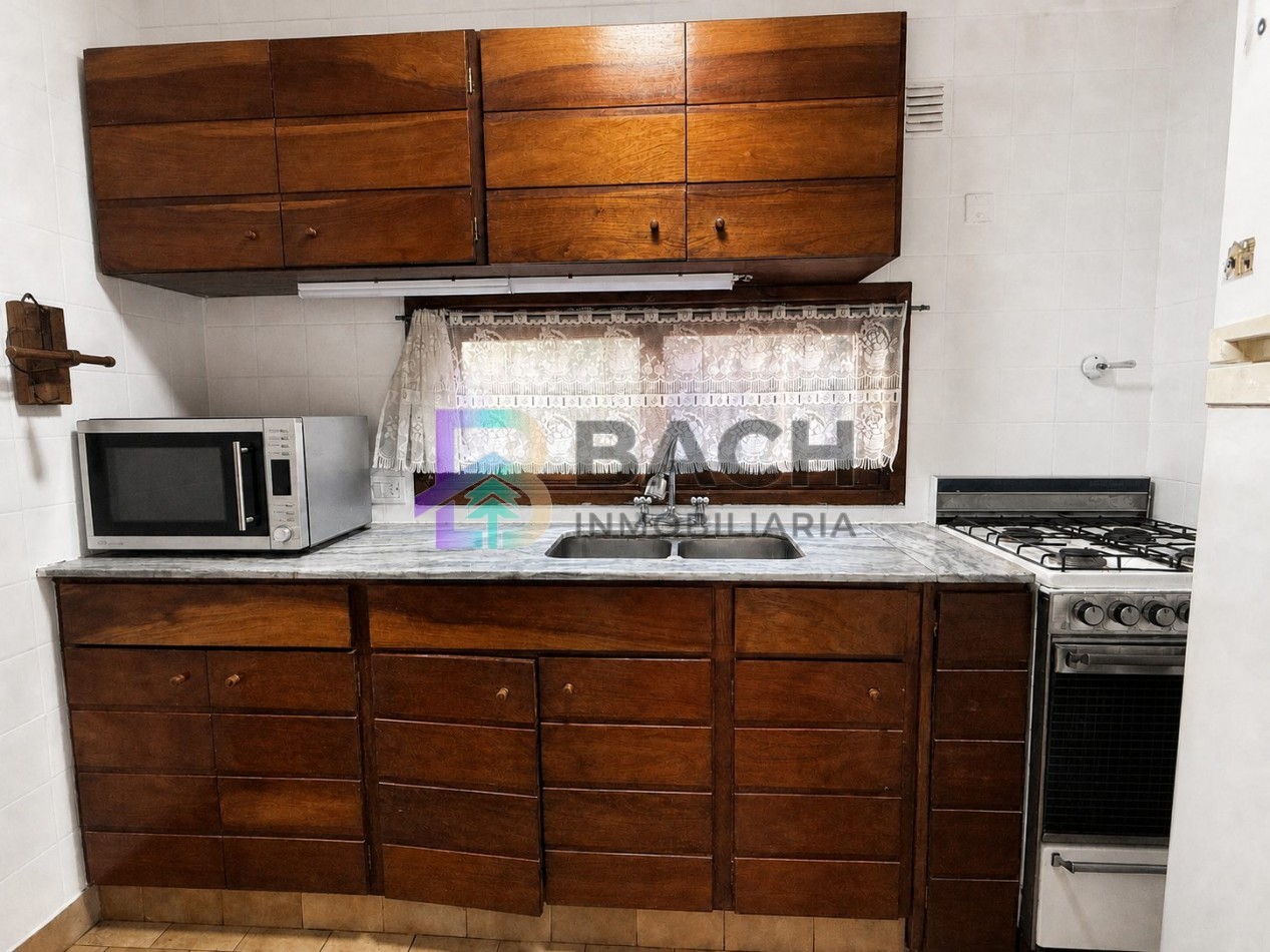 Duplex en venta, 3 dormitorios, 2 baños y patio con parrilla - Financiacion o permuta