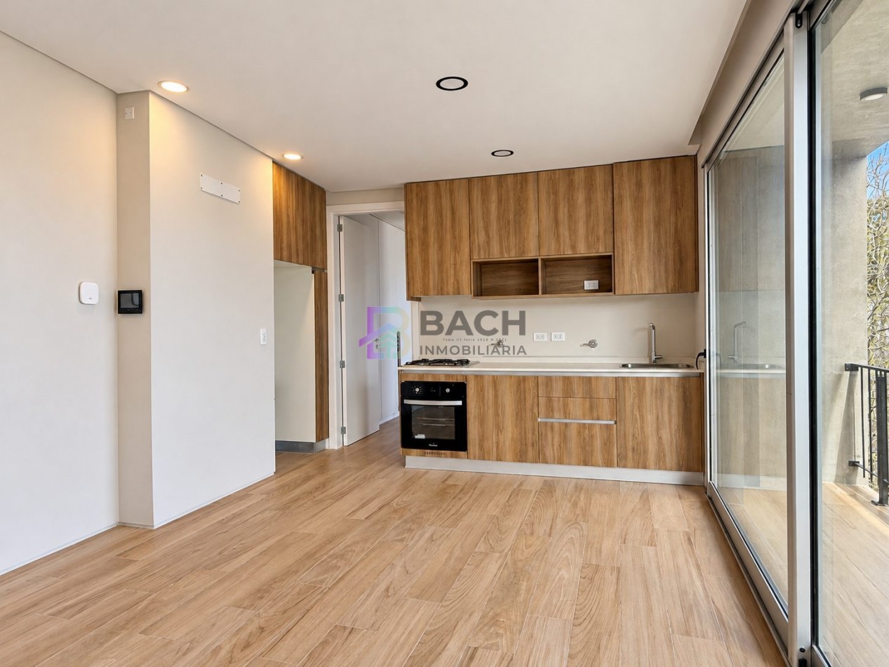 Moderno y luminoso departamento 2 ambientes a la venta en Pinamar, con gas natural, cochera