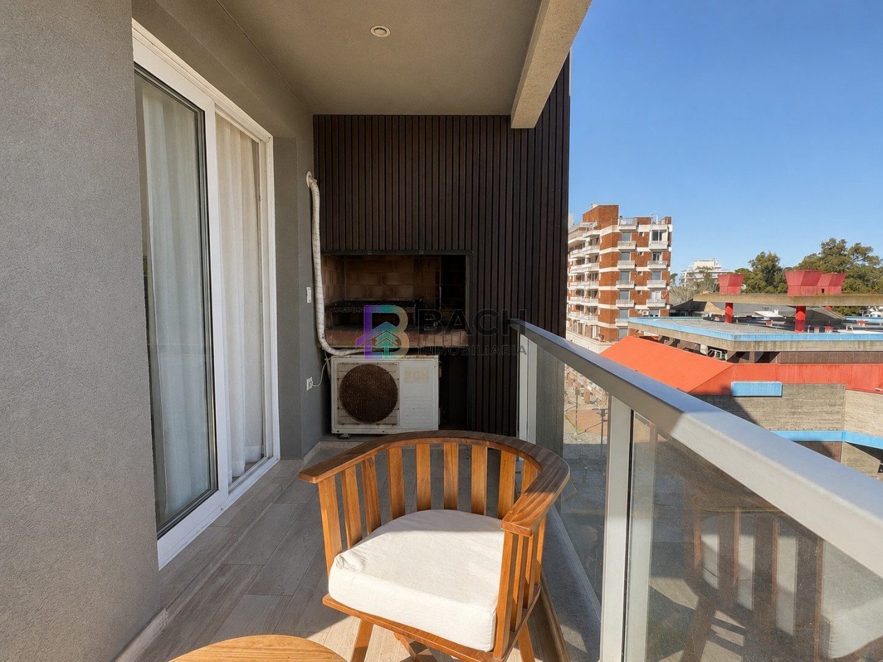 Departamento 2 ambientes a la venta en el centro de pinamar, moderno, centrico, luminoso, renata