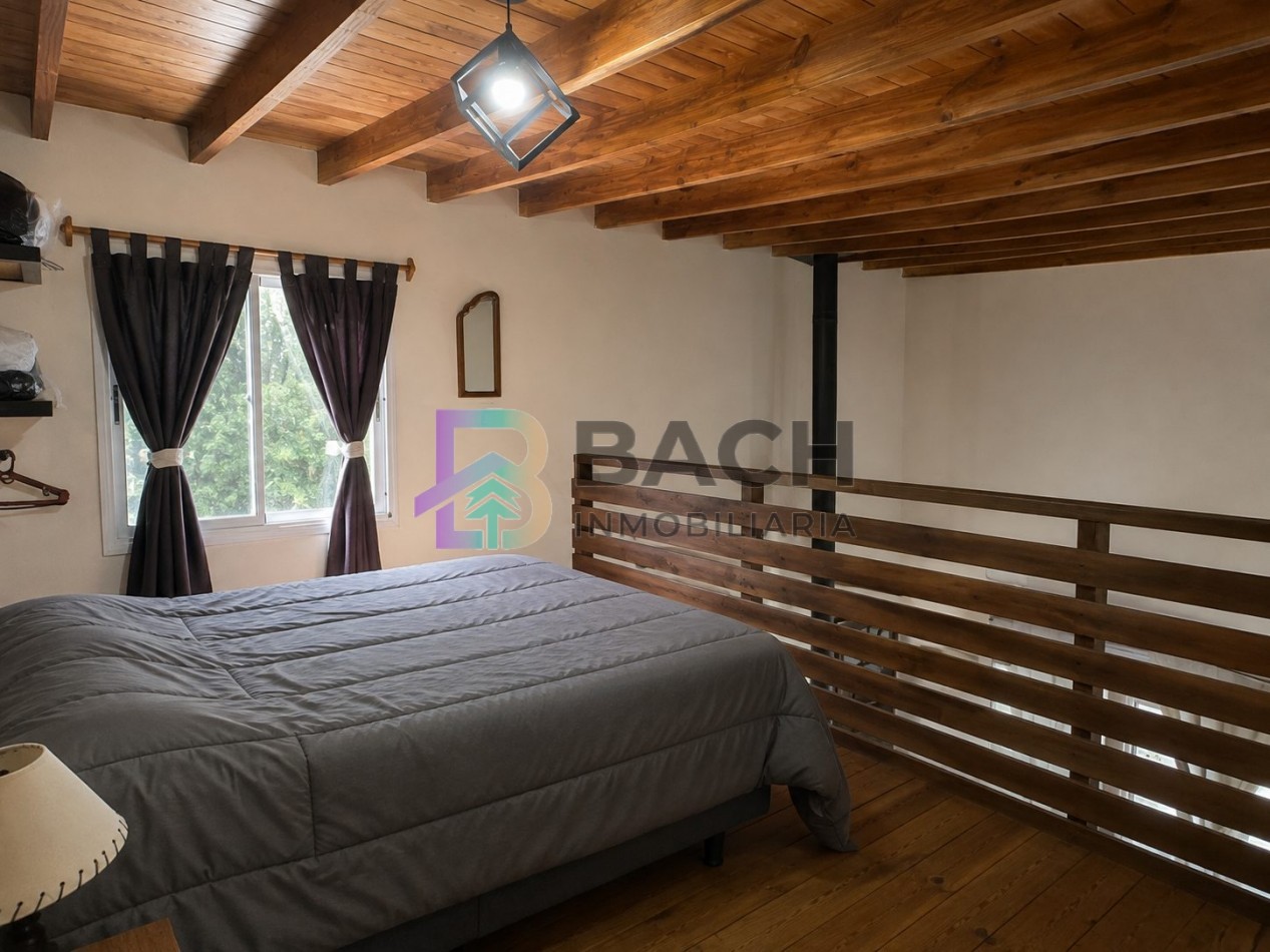 Casa en Venta Pinamar, con un departamento tipo loft, moderna, gas natural, renta