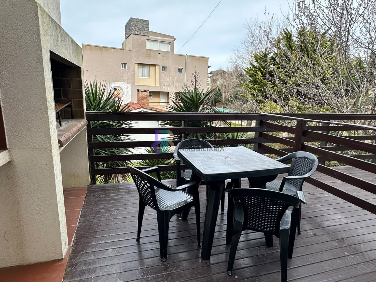 Departamento en alquiler de verano por semana cerca del mar, 2 ambientes con balcon para cuatro personas UF 1