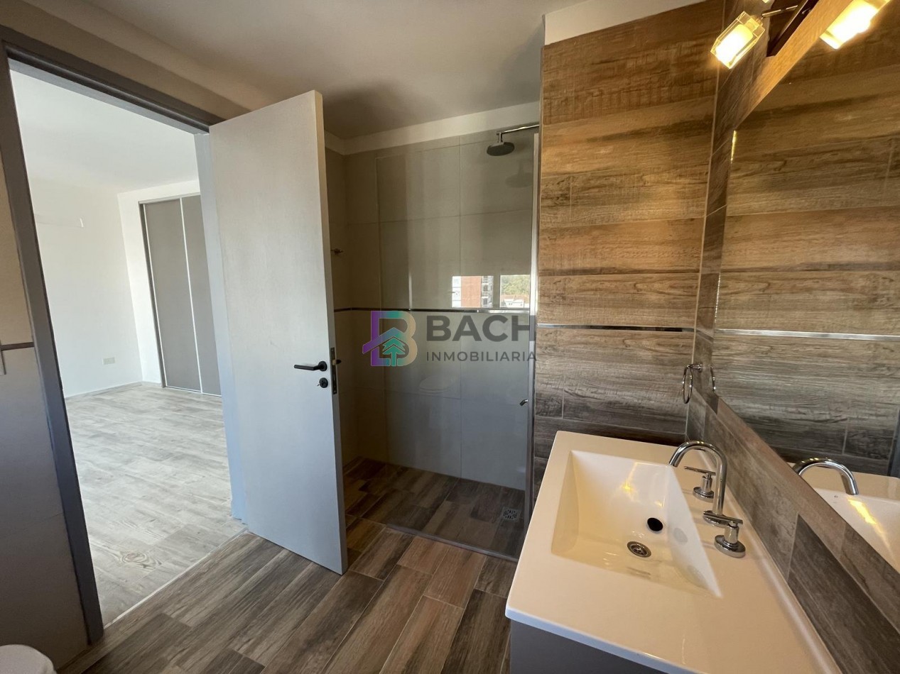 Moderno departamento 3 ambientes en venta, Pinamar centro. A estrenar