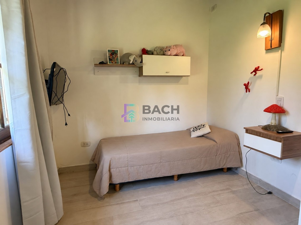 Casa en alquiler de verano en Pinamar, zona centro para 5 personas con Piscina 