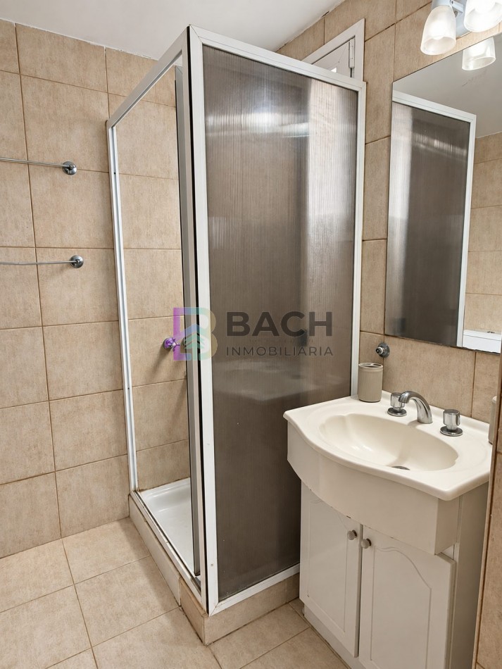 Moderna casa de 3 dormitorios muy luminosa en complejo cerrado a la venta, Pinamar. Complejo Las Palmas - Ostende 