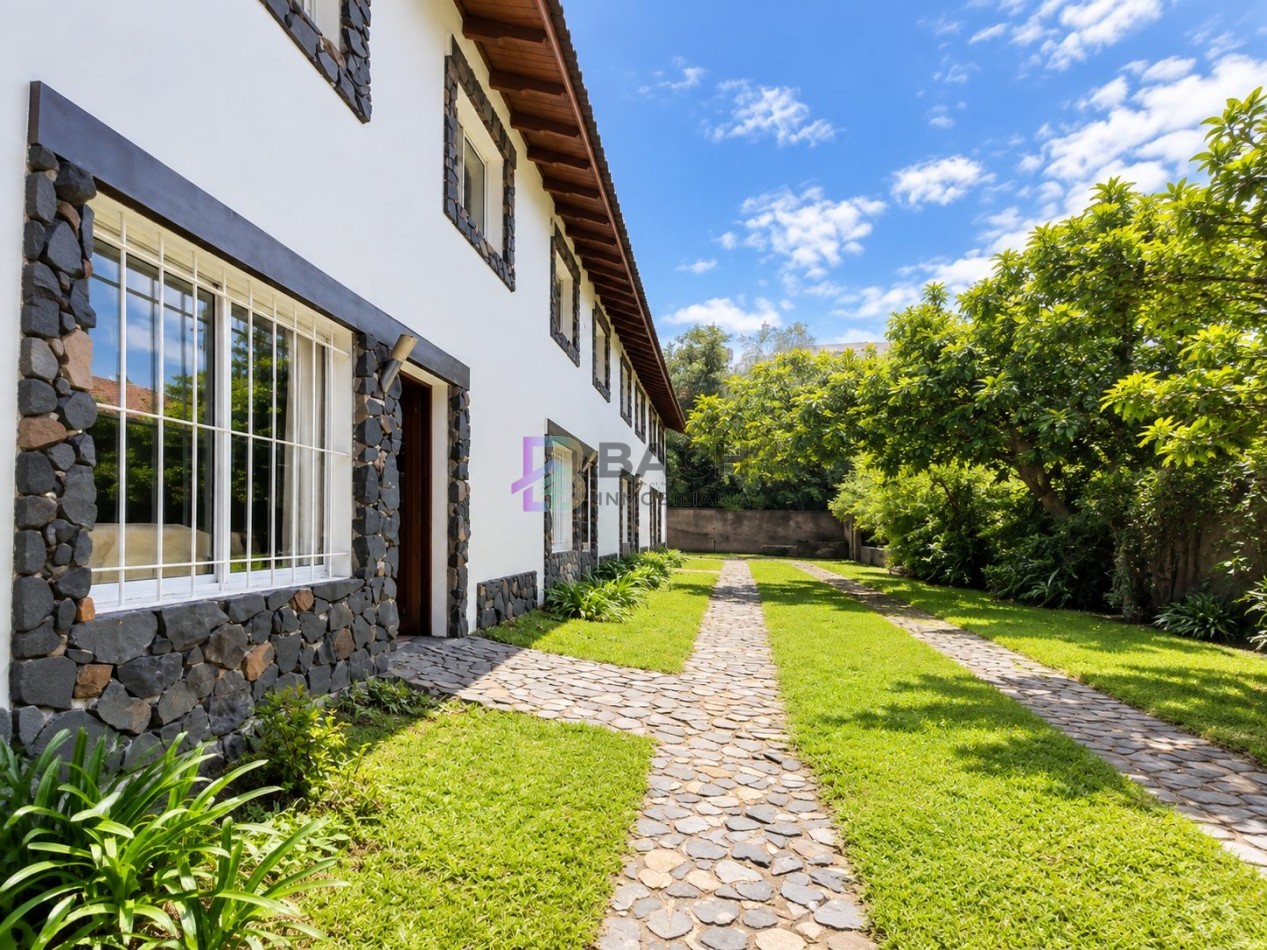 Duplex de 3 dormitorios a la venta en pinamar, con gas natural y patio privado 