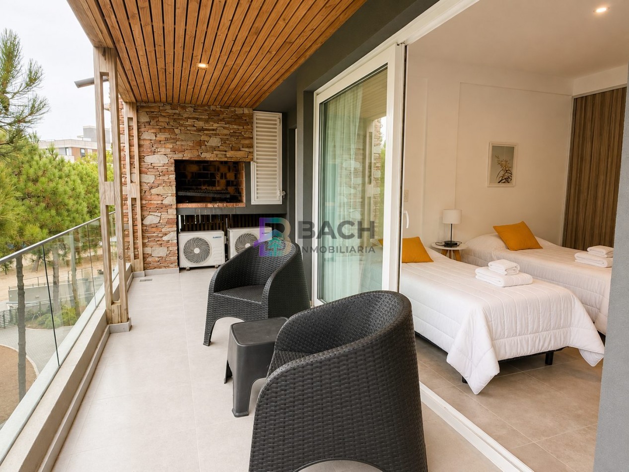 Departamento 3 ambientes en venta con dos cocheras y terraza privada en la frontera Pinamar, Renata norte
