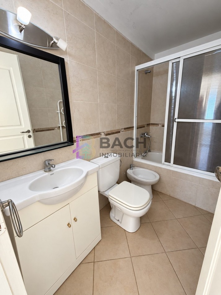 Departamento 4 ambientes con vista franca al mar en Pinamar sur