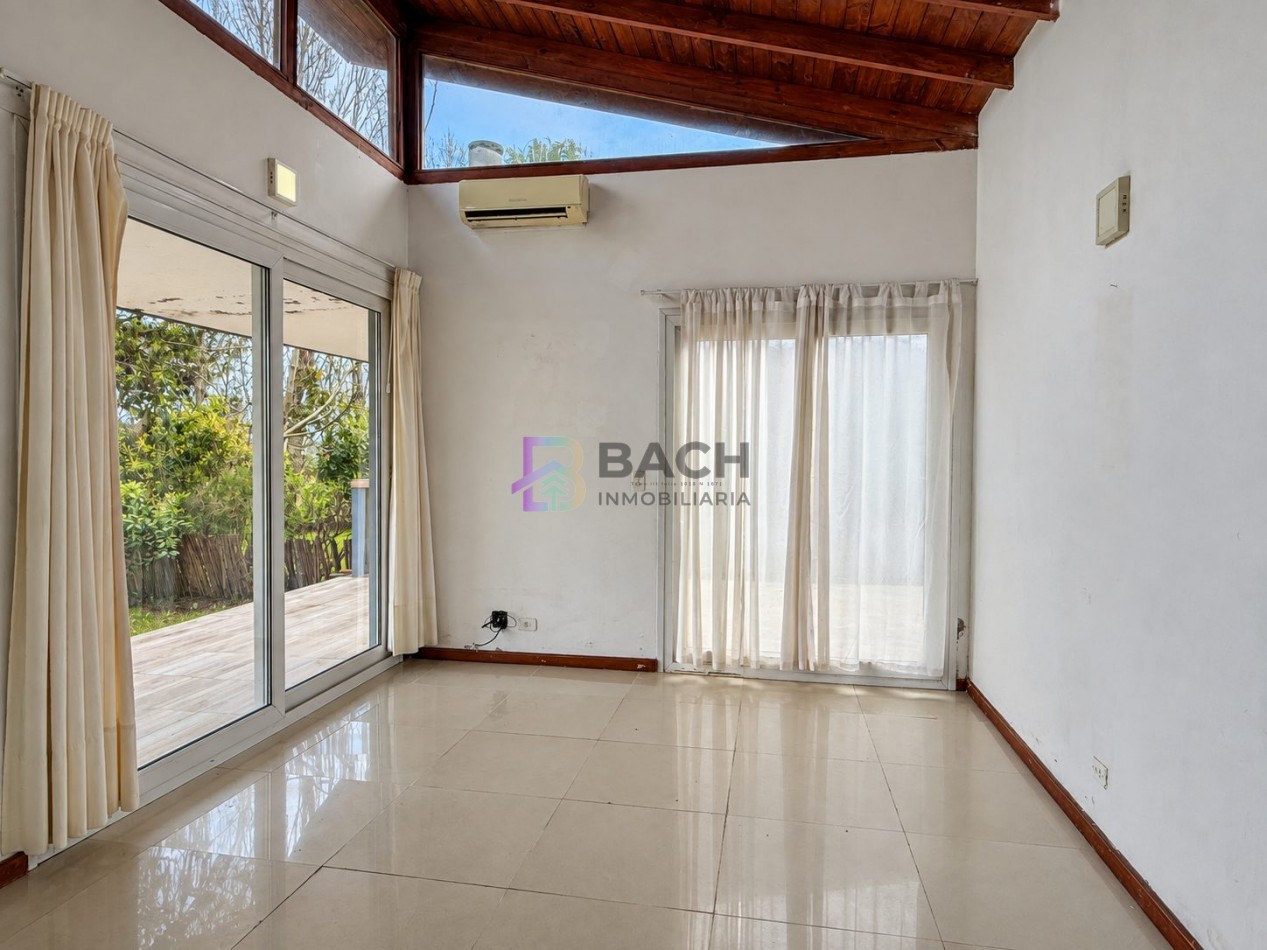 Moderna casa de 3 dormitorios muy luminosa en complejo cerrado a la venta, Pinamar. Complejo Las Palmas - Ostende 