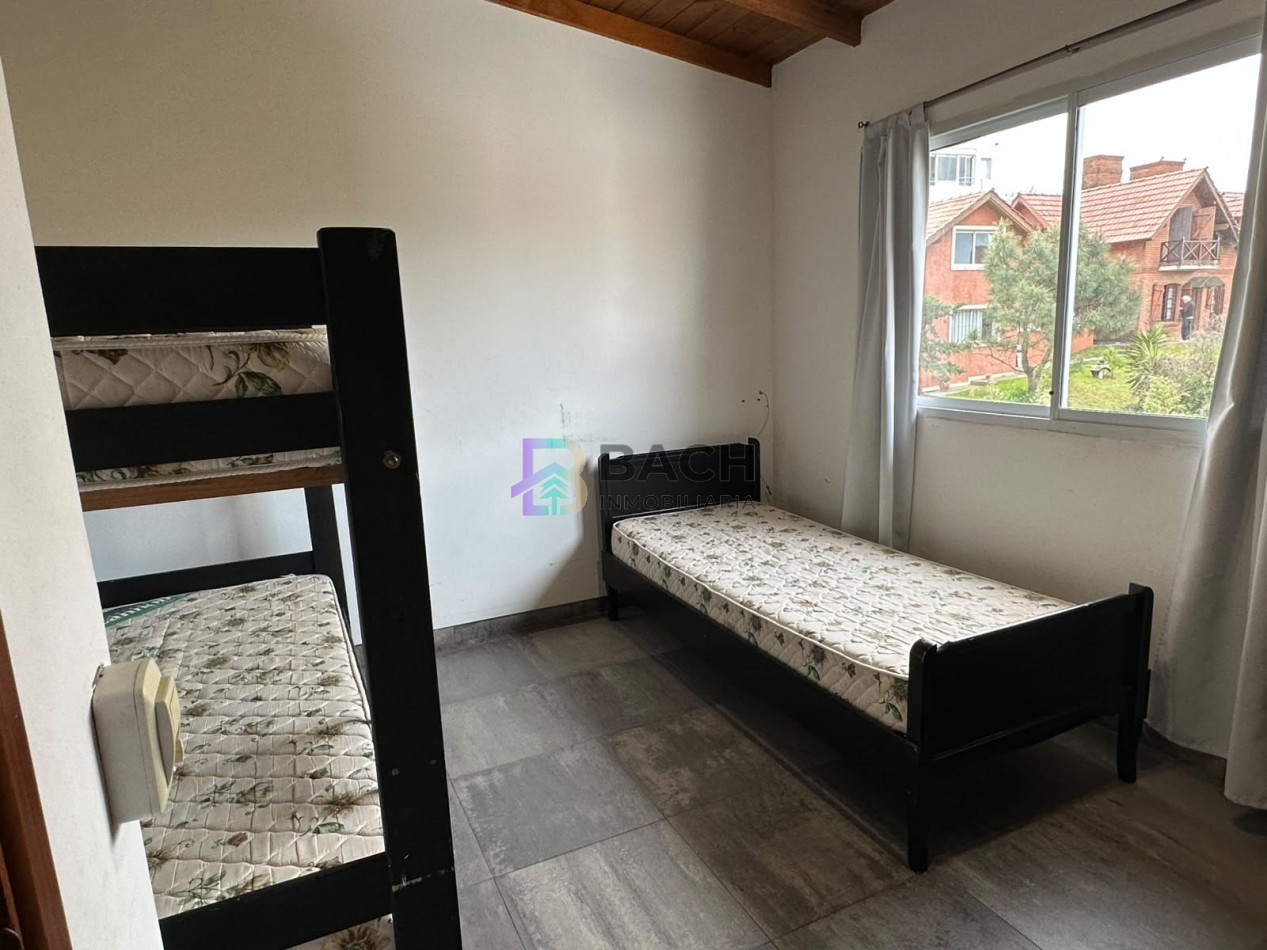 Departamento 3 ambientes en alquiler de verano por semanal a 150 metros del mar, 6 personas UF5