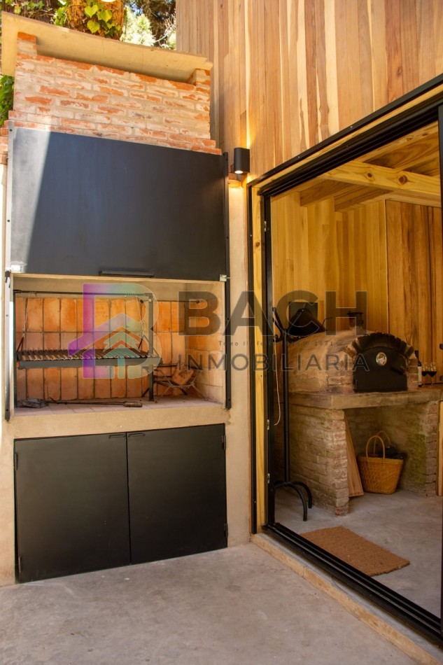 Casa en alquiler semanal para 6 personas en pinamar norte, con pisicina climatizada 