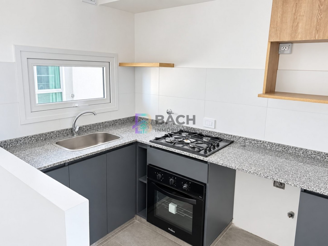 Departamento 2 ambientes a la venta en pinamar, con gas natural, losa radiante y cochera cubierta. Posibilidad de financiar o permuta parcial 