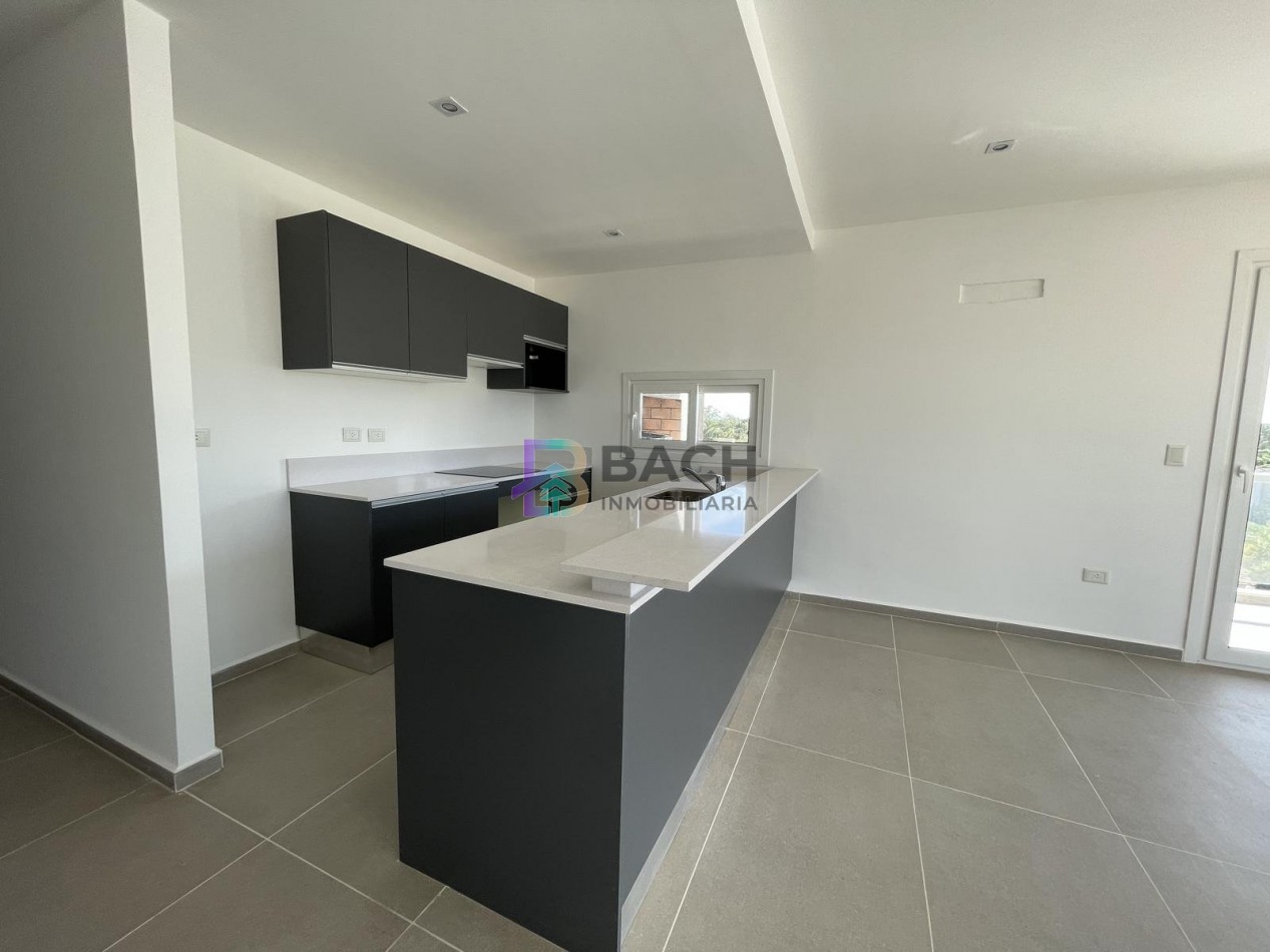 Moderno departamento 3 ambientes en venta, Pinamar centro. A estrenar