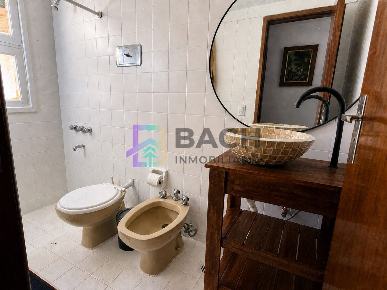 Duplex en venta, 3 dormitorios, 2 baños y patio con parrilla - Financiacion o permuta