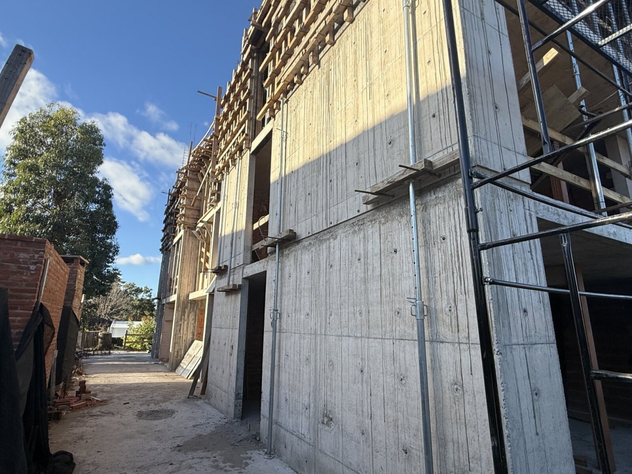 Departamento a la venta en Pozo 3amb Pinamar, financiacion