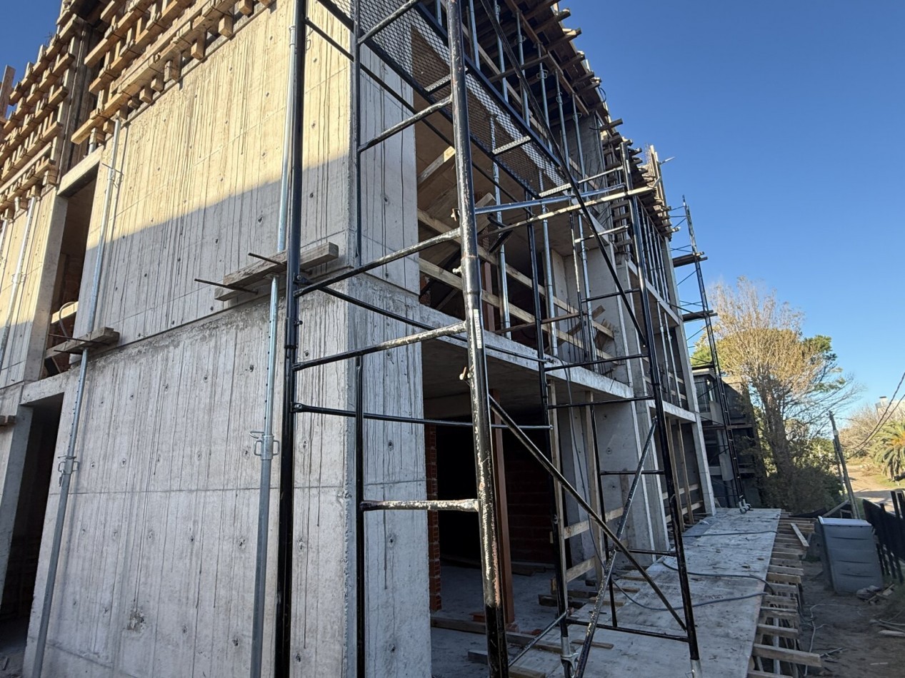 Departamento a la venta en Pozo 3amb Pinamar, financiacion