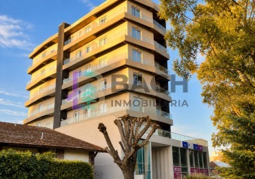 Moderno departamento 3 ambientes a la venta en Pinamar con cochera