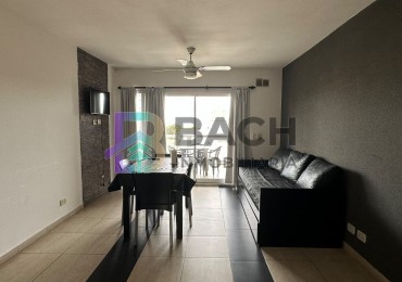 Departamento en alquiler de verano por semana cerca del mar, 2 ambientes con balcon para cuatro personas UF4